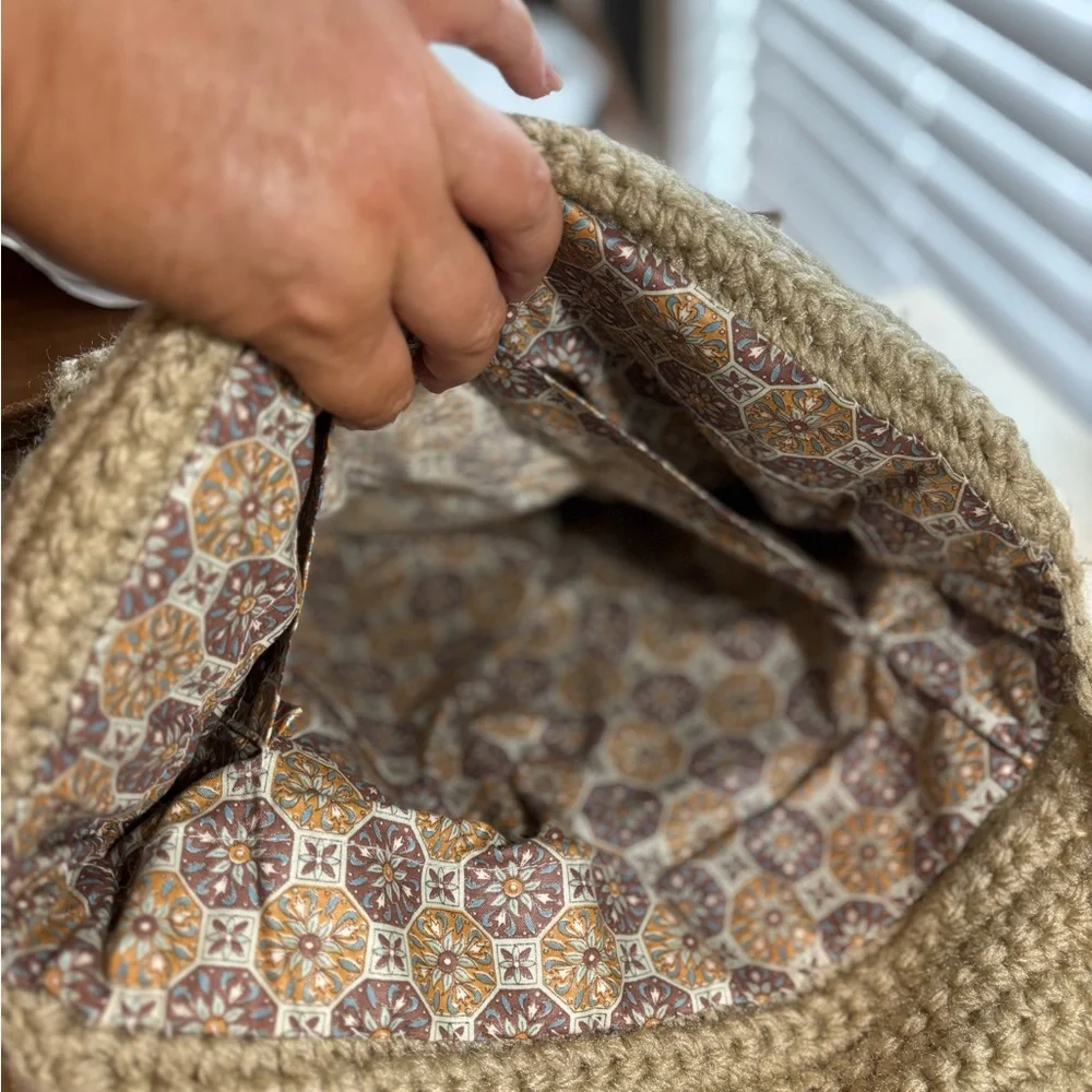 Neutral Beige Crochet Bag with Wood Handles & Balls Boho Cottagecore